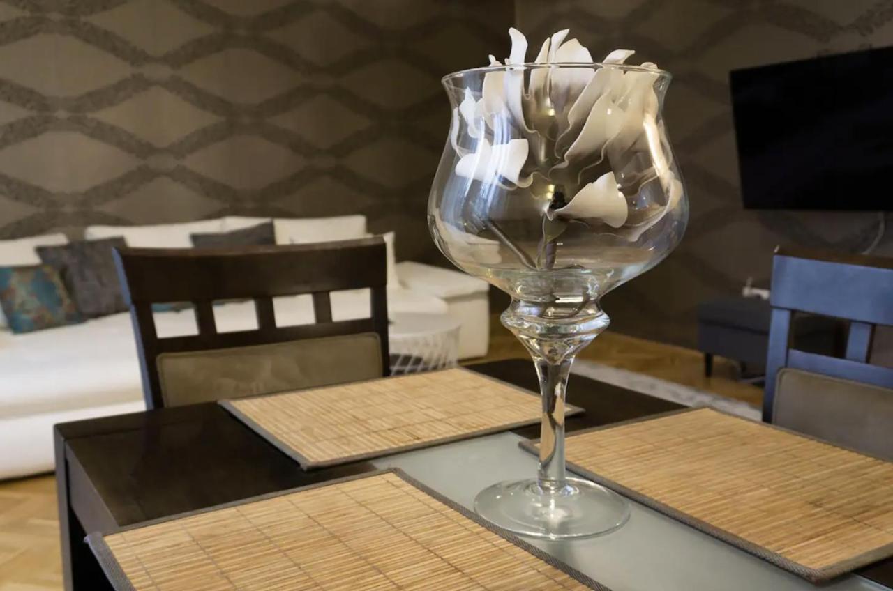 Premium Apartment By Hi5 - Lendvay Palace Budapeşte Dış mekan fotoğraf