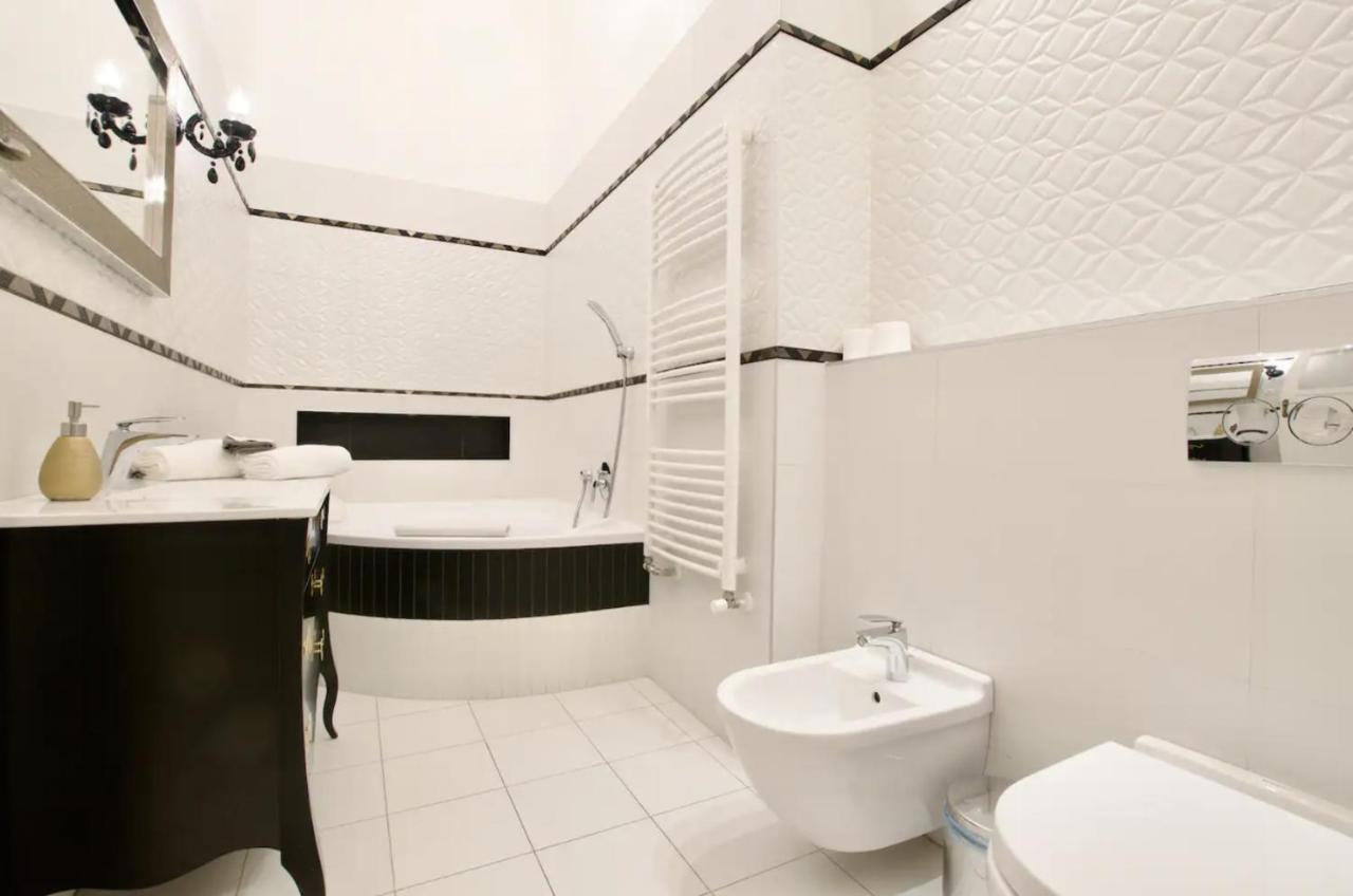 Premium Apartment By Hi5 - Lendvay Palace Budapeşte Dış mekan fotoğraf